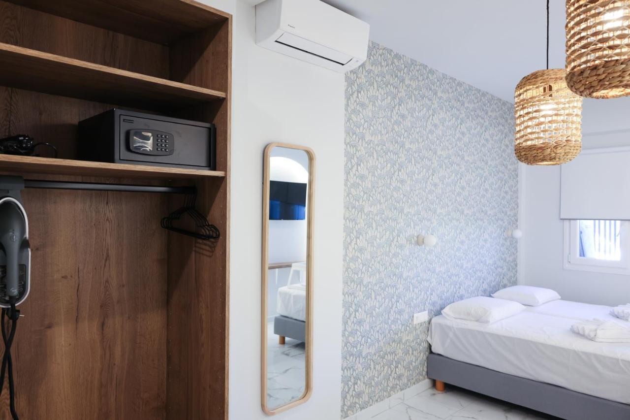 Uphill Unique Boutique Suites Скиатос Екстериор снимка