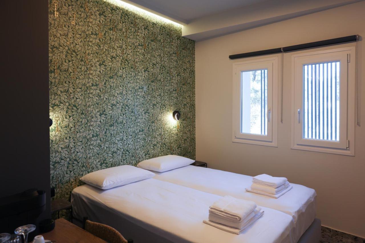 Uphill Unique Boutique Suites Скиатос Екстериор снимка