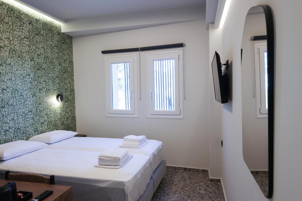 Uphill Unique Boutique Suites Скиатос Екстериор снимка