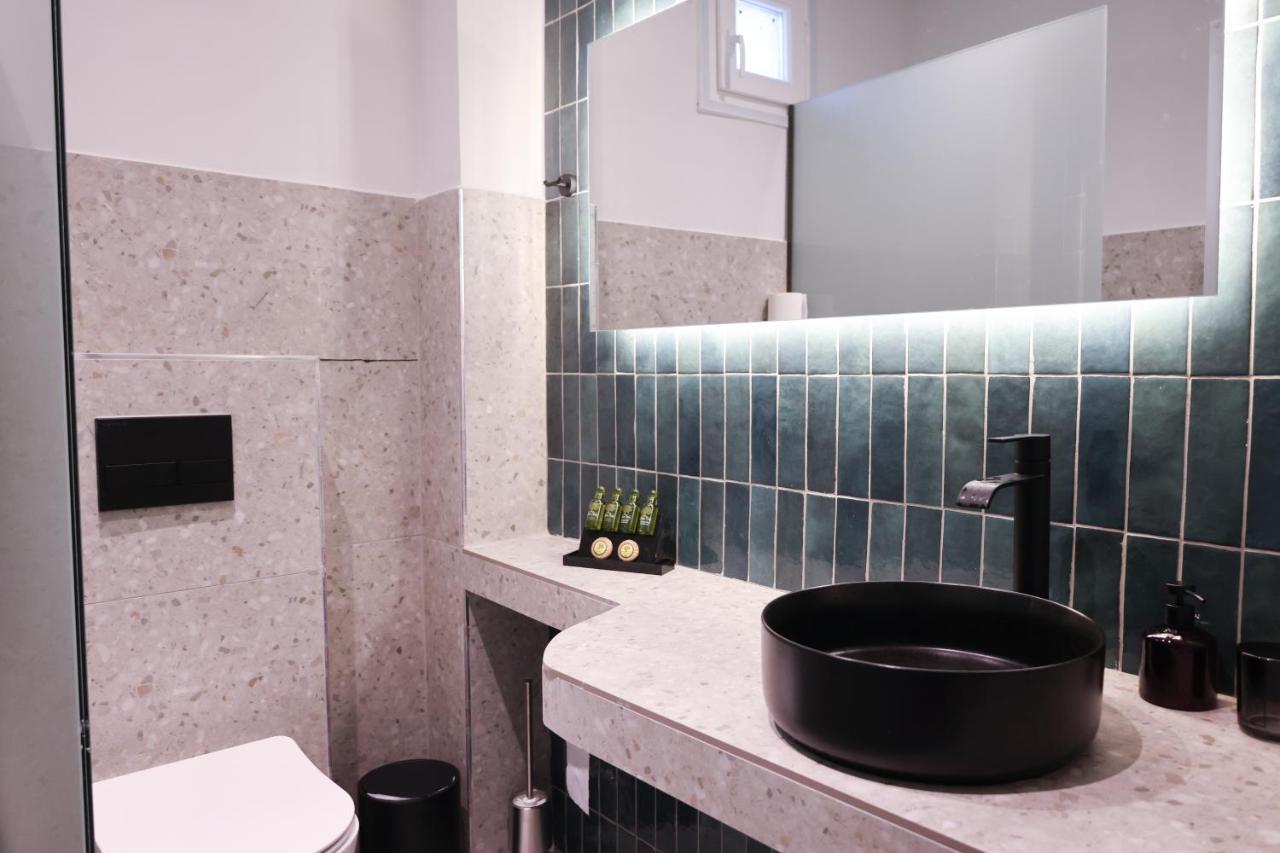 Uphill Unique Boutique Suites Скиатос Екстериор снимка